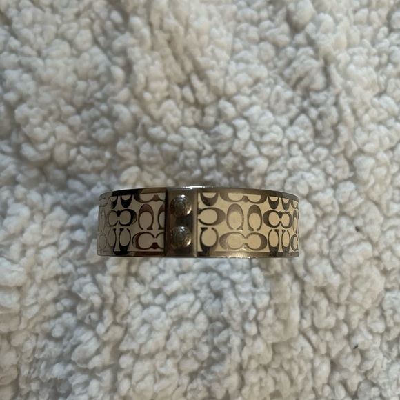 Coach Bracelet/ Bangle - Picture 4 of 9